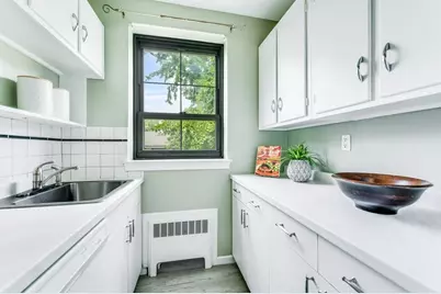 55 Harvard Ave #6, Brookline, MA 02446 - Photo 12