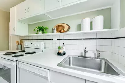 55 Harvard Ave #6, Brookline, MA 02446 - Photo 14