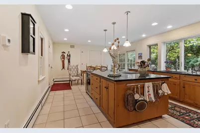 36 Haggetts Pond Rd, Andover, MA 01810 - Photo 12