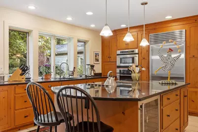 36 Haggetts Pond Rd, Andover, MA 01810 - Photo 10