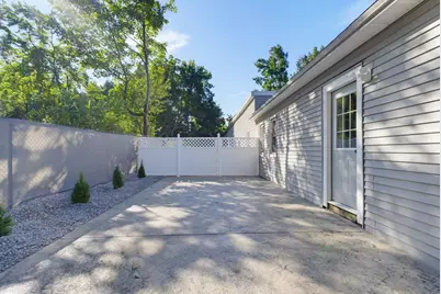 111 Elm #1, Lunenburg, MA 01462 - Photo 8