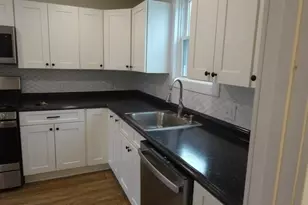 34 Bayview St, Wareham, MA 02571 - Photo 6