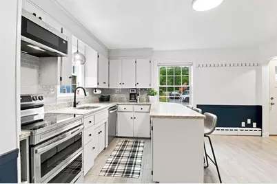 15 Highland Street, Milford, MA 01757 - Photo 6