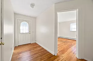40 Lake St, Northampton, MA 01062 - Photo 8