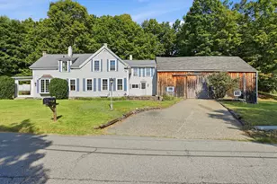 85 Wallace Hill, Townsend, MA 01469 - Photo 2