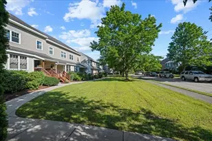 4 Mayberry Dr, Westborough, MA 01581 - Photo 34