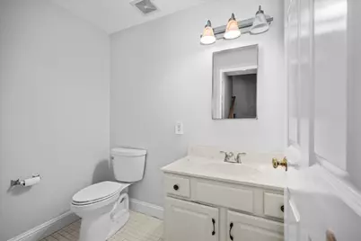 4 Mayberry Dr #E, Westborough, MA 01581 - Photo 14