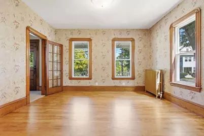 38 Highland St, Reading, MA 01867 - Photo 8