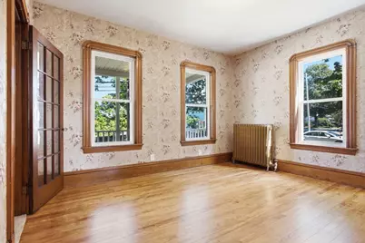 38 Highland St, Reading, MA 01867 - Photo 10