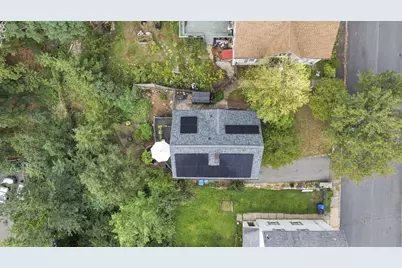 13 Phillips St, Salem, MA 01970 - Photo 36