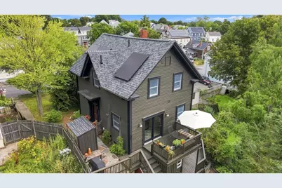 13 Phillips St, Salem, MA 01970 - Photo 2