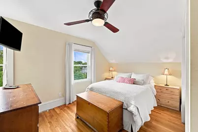 13 Phillips St, Salem, MA 01970 - Photo 22