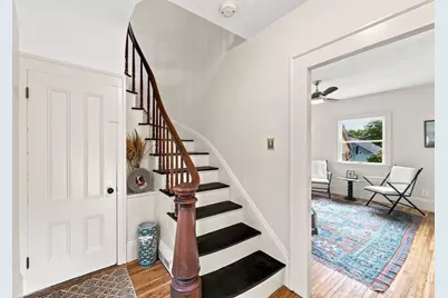 13 Phillips St, Salem, MA 01970 - Photo 6