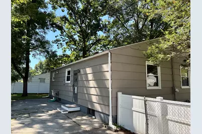 85 Talmadge Dr, Springfield, MA 01118 - Photo 4