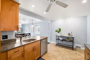 84 Myrtlebank Ave, Boston, MA 02124 - Photo 8