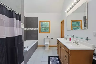 60 Precinct, Middleborough, MA 02346 - Photo 30