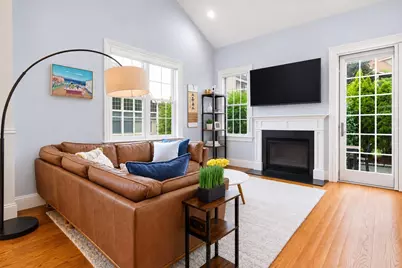 287 Langley #38, Newton, MA 02459 - Photo 2