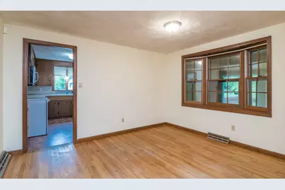 78 Melwood Ave, East Longmeadow, MA 01028 - Photo 4
