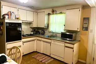 84 Hillside Dr, East Longmeadow, MA 01028 - Photo 12