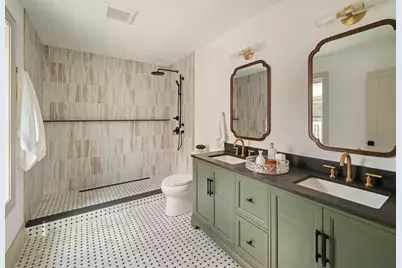 37 Cotting St #37, Medford, MA 02155 - Photo 18