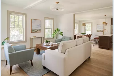 37 Cotting St #37, Medford, MA 02155 - Photo 6