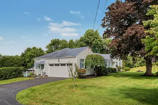 15 Pheasant Hill Rd, Granby, MA 01033 - Photo 2