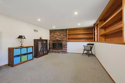 18 Princeton St, Peabody, MA 01960 - Photo 18