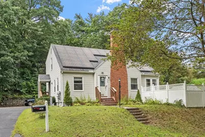406 Lincoln St, Fitchburg, MA 01420 - Photo 1