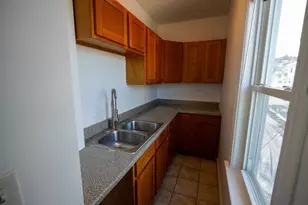4 Greenwood St, Worcester, MA 01607 - Photo 10
