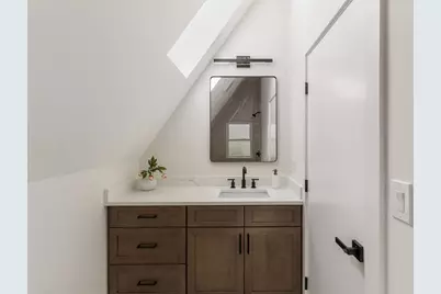 60 Franklin St #3, Somerville, MA 02145 - Photo 16