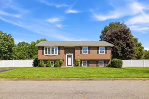214 Dayton St, Chicopee, MA 01013 - Photo 1