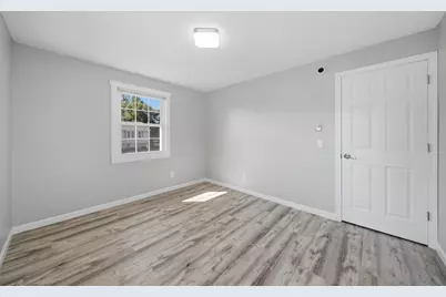 214 Dayton Street, Chicopee, MA 01013 - Photo 22