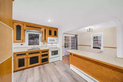 60 S New St, Haverhill, MA 01835 - Photo 14
