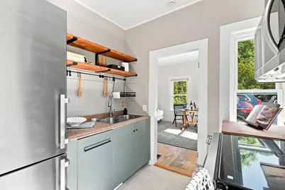 135 Tremont St, Cambridge, MA 02139 - Photo 6