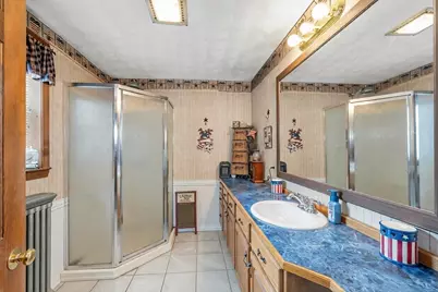 28 Pleasant St, Templeton, MA 01436 - Photo 6