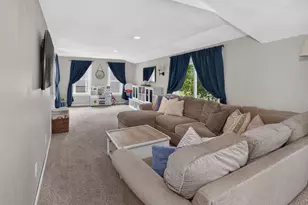 395 Pond St, Weymouth, MA 02190 - Photo 16