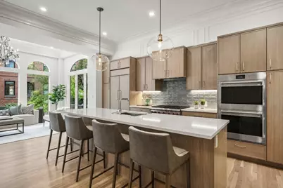 190 A Marlborough St #A, Boston, MA 02116 - Photo 1