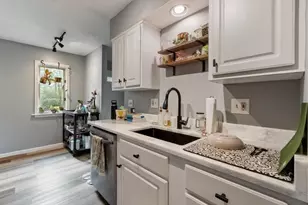 41 Hunters Run Pl, Haverhill, MA 01832 - Photo 6