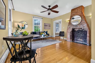 122 W Wyoming Ave #C, Melrose, MA 02176 - Photo 6