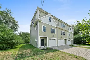 43 Plymouth St, Canton, MA 02021 - Photo 2