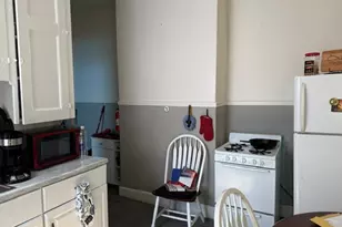 225 Branch St, Lowell, MA 01851 - Photo 24