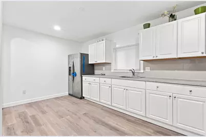 650 Third, Fall River, MA 02721 - Photo 12