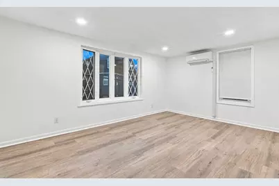 650 Third, Fall River, MA 02721 - Photo 8