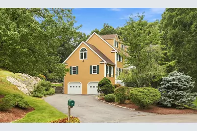10 Hawk Ridge Rd, Andover, MA 01810 - Photo 2
