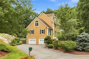 10 Hawk Ridge Rd, Andover, MA 01810 - Photo 2
