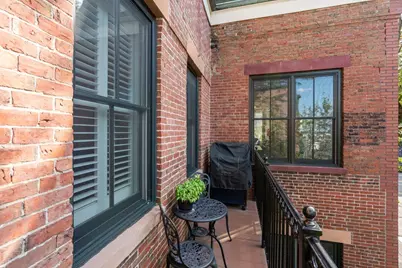 295 Bunker Hill St #2, Boston, MA 02129 - Photo 10