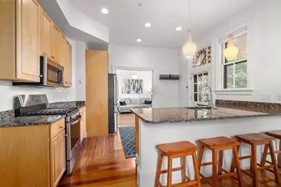 105 Pleasant St #2, Arlington, MA 02476 - Photo 6