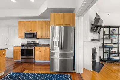 105 Pleasant St #2, Arlington, MA 02476 - Photo 4