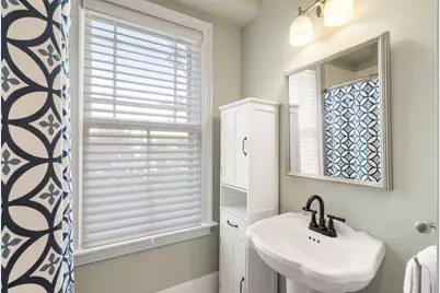 105 Pleasant St #2, Arlington, MA 02476 - Photo 14