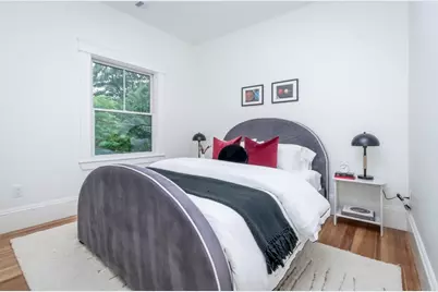 109 Lake View Ave, Cambridge, MA 02138 - Photo 16